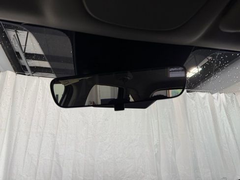 Used 2022 Kia Sorento LX FWD image 27