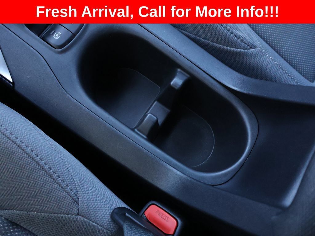 Used 2024 Toyota Corolla Cross AWD Hybrid image 21