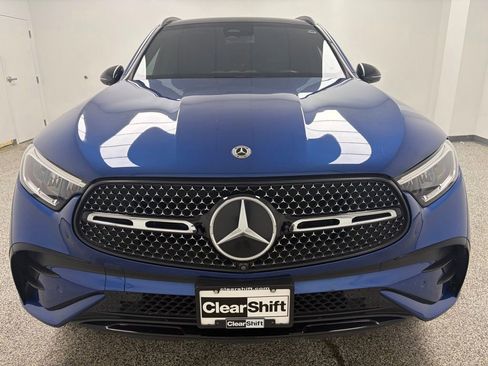 Used 2023 Mercedes-Benz GLC 300 4MATIC w/ AMG Line image 2