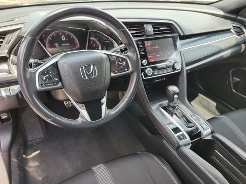 Used 2021 Honda Civic Sport image 2