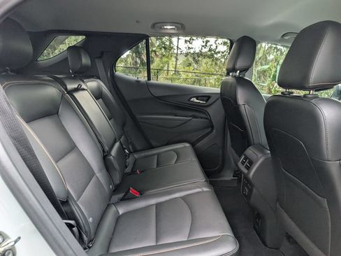 Used 2020 Chevrolet Equinox Premier FWD image 19