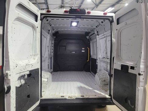 Used 2019 RAM ProMaster 2500 FWD image 51
