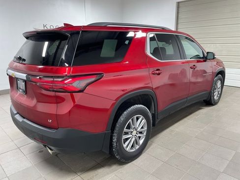 Used 2023 Chevrolet Traverse LT image 6