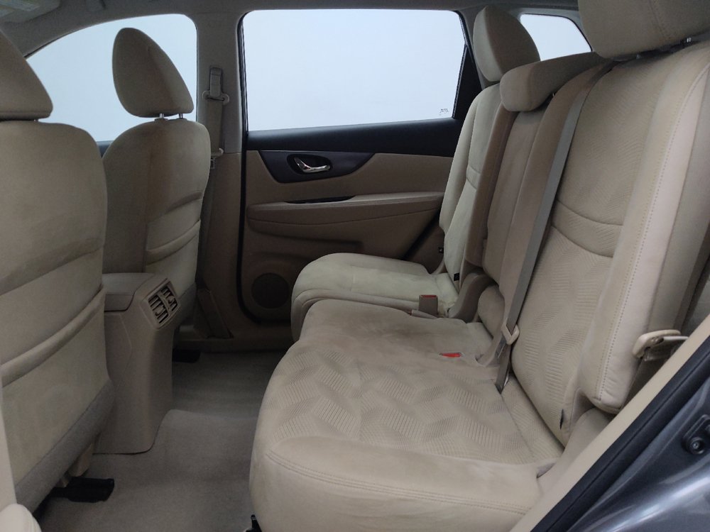 Used 2015 Nissan Rogue S AWD/4WD image 18