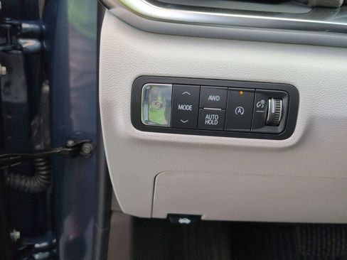 New 2026 GMC Terrain Denali w/ LPO, Floor Liner Package AWD/4WD image 19