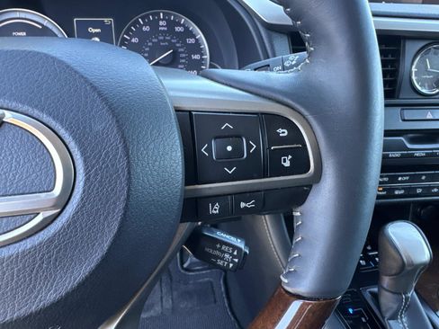 Used 2019 Lexus RX 450h AWD image 30