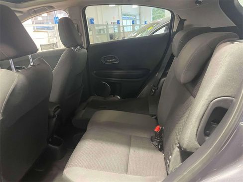 Certified 2022 Honda HR-V EX image 10