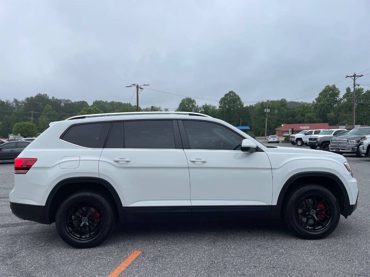 Used 2018 Volkswagen Atlas SE AWD/4WD image 7