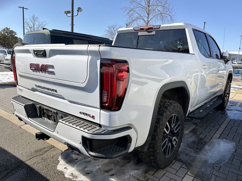 Used 2024 GMC Sierra 1500 AT4 w/ Technology Package image 8