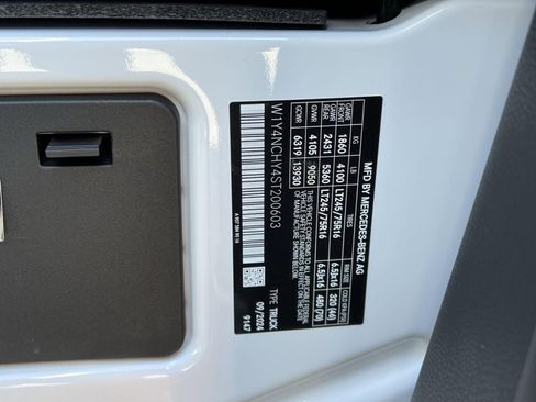 New 2025 Mercedes-Benz Sprinter 2500 image 35