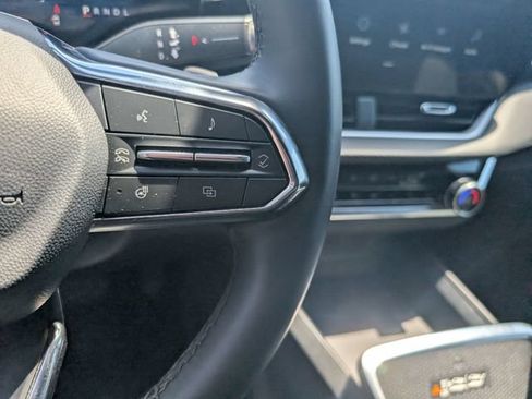 Used 2026 Chevrolet Equinox LT w/ Convenience Package II AWD/4WD image 17
