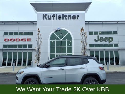 New 2026 Jeep Compass Limited image 1