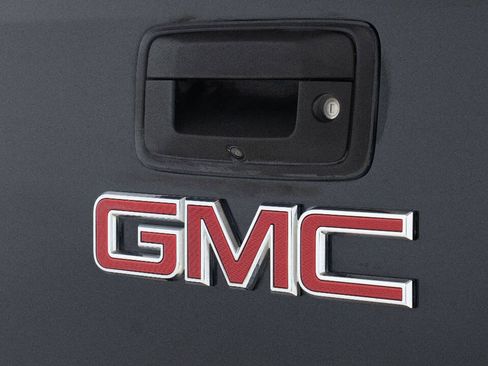 Used 2016 GMC Sierra 2500 Denali w/ Duramax Plus Package AWD/4WD image 68