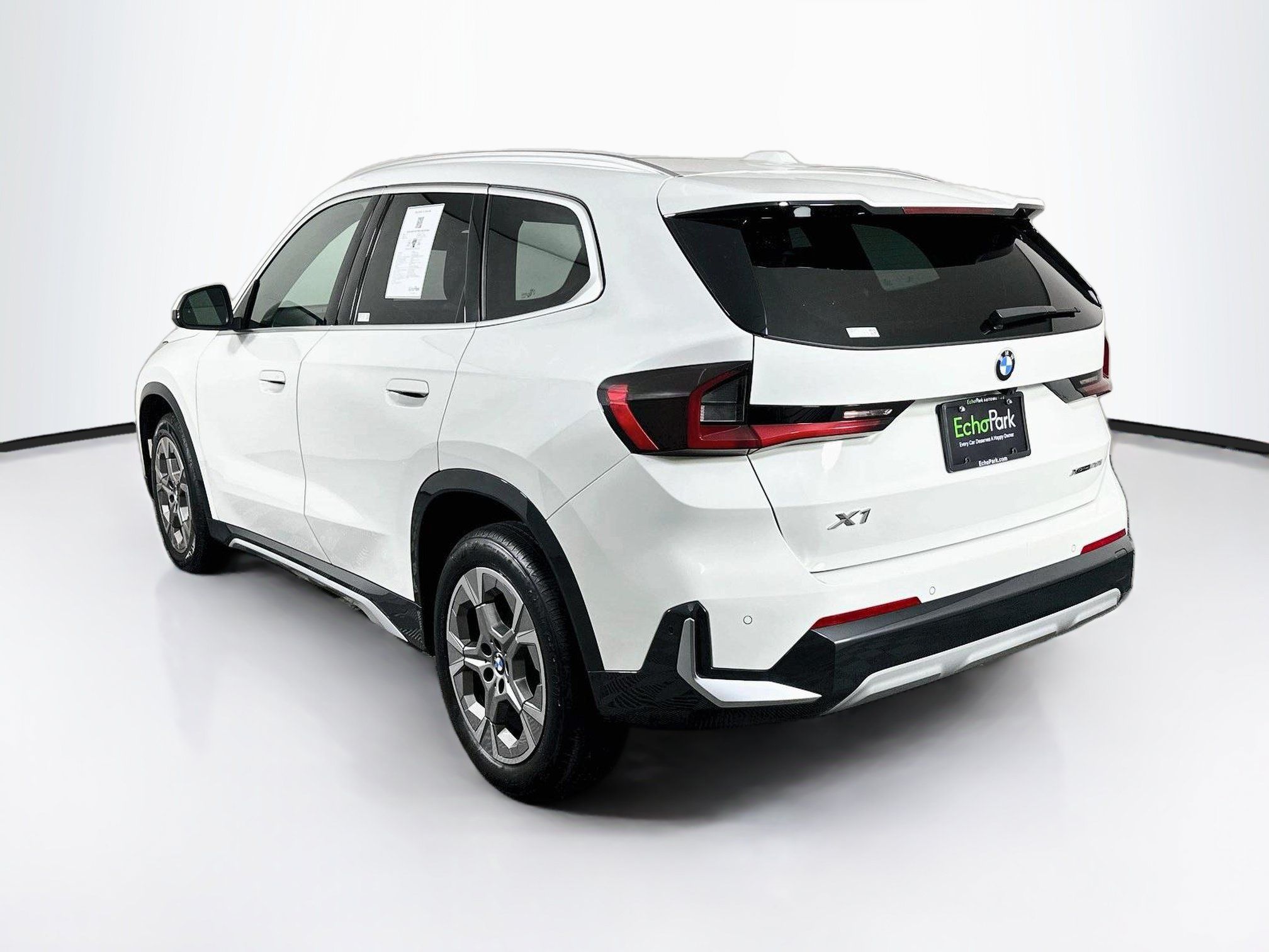 Used 2026 BMW X1 xDrive28i AWD/4WD image 5