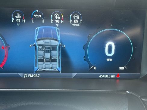 Used 2023 Ford F250 Lariat w/ FX4 Off-Road Package image 30