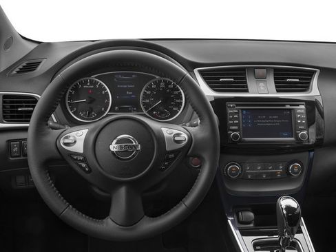 Used 2017 Nissan Sentra SR Turbo w/ Electronics Package image 10