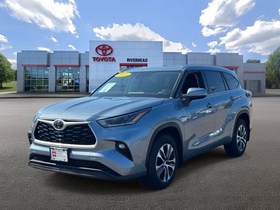 Certified 2021 Toyota Highlander XLE