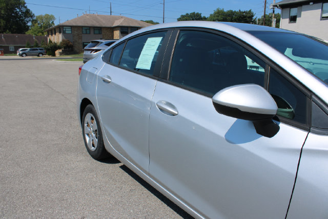 Used 2016 Chevrolet Cruze LS FWD image 44