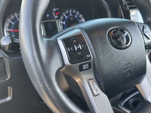 Used 2016 Toyota 4Runner SR5 RWD image 25