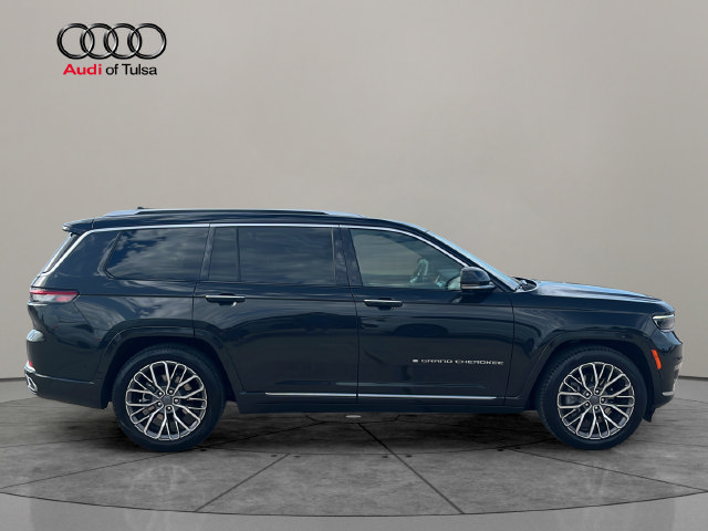 Used 2023 Jeep Grand Cherokee L Summit AWD/4WD image 6