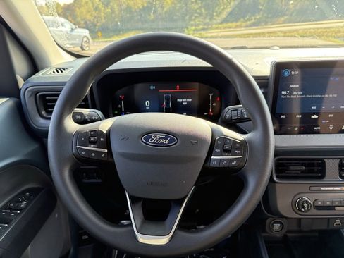 New 2025 Ford Maverick XLT w/ Black Appearance Package image 32
