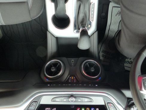 Used 2023 Chevrolet Blazer LT w/ Driver Confidence Package image 32