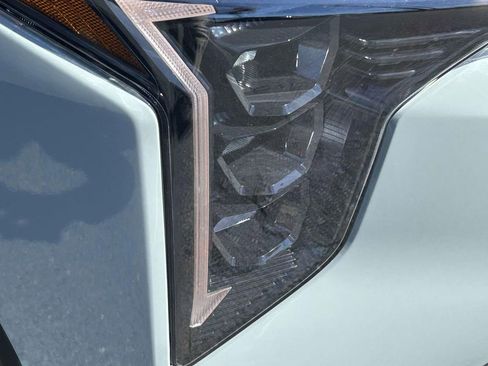 Certified 2025 Kia K4 LXS image 9