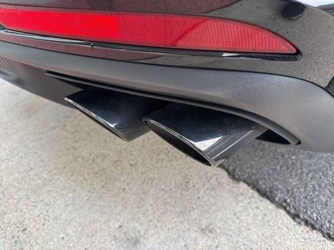 Used 2022 Porsche Panamera 4 Platinum Edition image 10