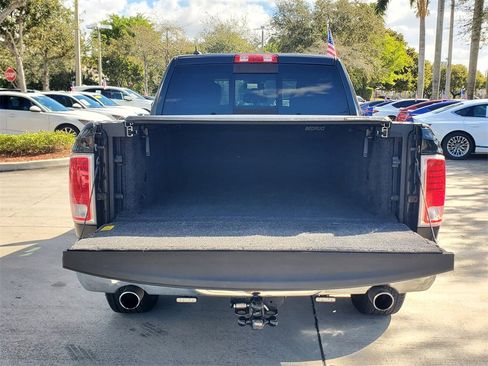 Used 2017 RAM 1500 Limited image 8