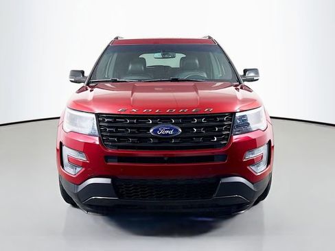 Used 2016 Ford Explorer Sport w/ Equipment Group 401A image 4