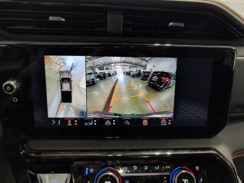 Used 2026 GMC Sierra 2500 AT4 w/ AT4 Premium Plus Package AWD/4WD image 14