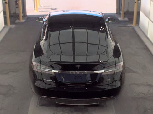 Used 2015 Tesla Model S 70D AWD/4WD image 4