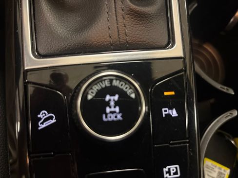 Used 2024 Kia Sportage X-Line AWD/4WD image 19