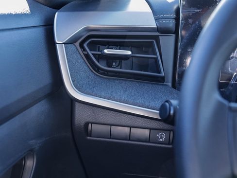 New 2026 Nissan Kicks SV image 32