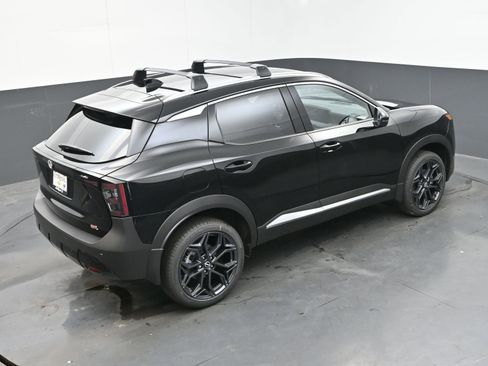 New 2026 Nissan Kicks SR image 34