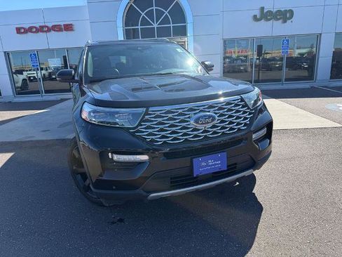 Certified 2021 Ford Explorer Platinum w/ Equipment Group 601A AWD/4WD image 1