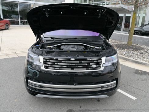 Used 2023 Land Rover Range Rover SE image 69