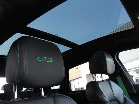 Used 2023 Porsche Macan GTS image 19