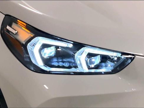 New 2026 BMW X1 xDrive28i w/ Technology Package AWD/4WD image 13