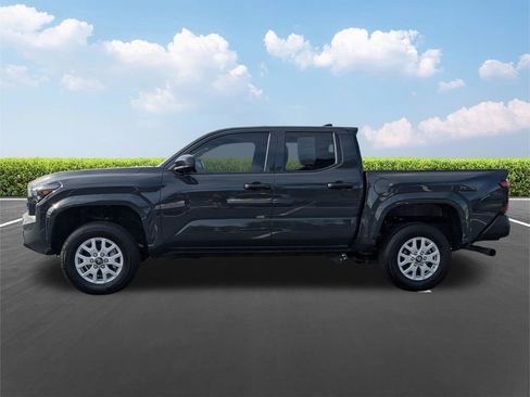 Certified 2025 Toyota Tacoma SR AWD/4WD image 8