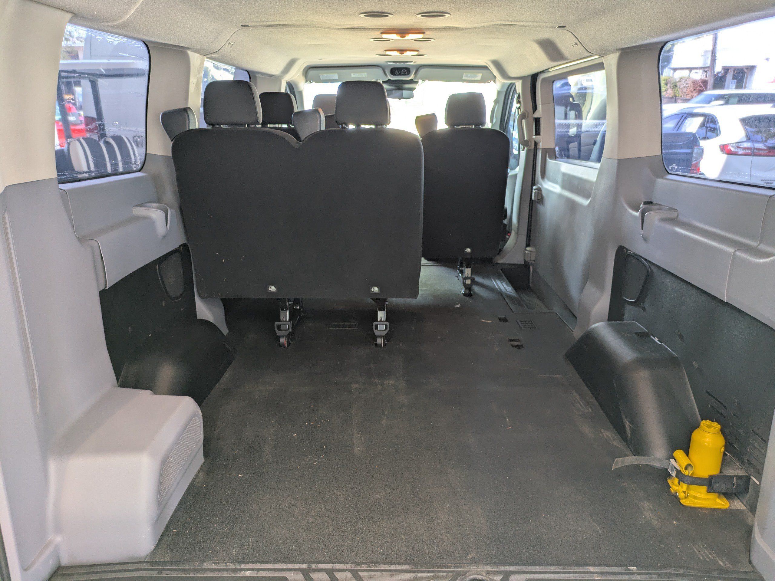 Used 2019 Ford Transit 150 XL RWD image 12