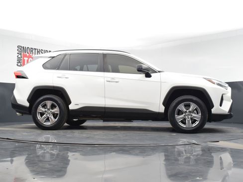 Used 2023 Toyota RAV4 LE image 27