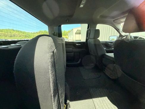 Used 2024 GMC Sierra 1500 Pro w/ Pro Value Package AWD/4WD image 19
