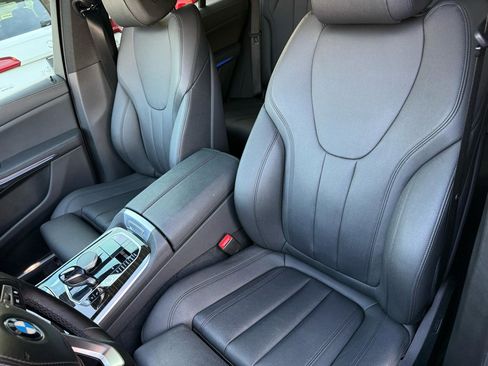Used 2019 BMW X5 xDrive40i w/ Convenience Package image 6