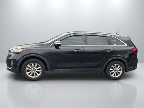 Used 2019 Kia Sorento L image 4