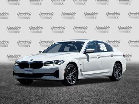 Used 2023 BMW 530e RWD image 9
