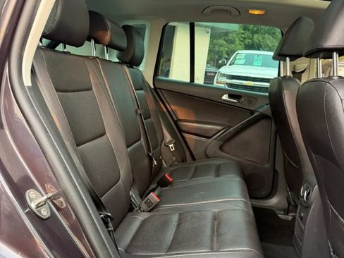 Used 2016 Volkswagen Tiguan SE AWD/4WD image 17