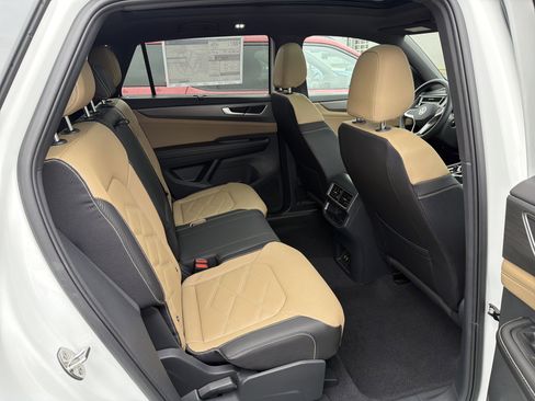 New 2026 Volkswagen Atlas Cross Sport SE AWD/4WD image 27