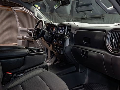 Used 2025 Chevrolet Silverado 1500 Custom Trail Boss image 18