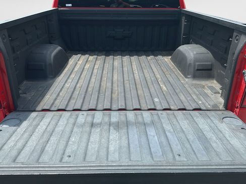 Used 2019 Chevrolet Silverado 1500 Custom w/ Custom Value Package RWD image 10
